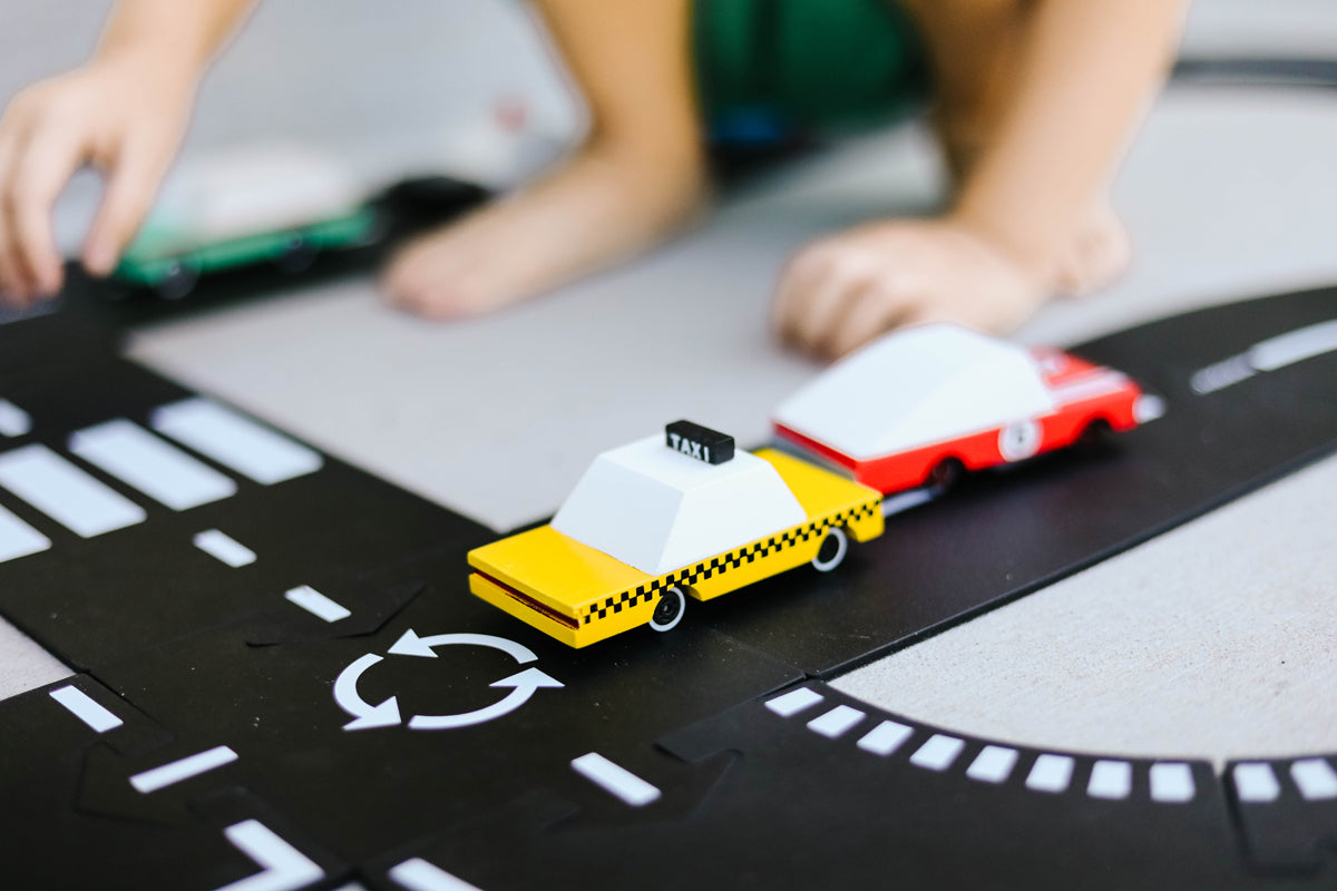 Candycar Yellow Taxi – Duurzame Houten Speelgoed auto