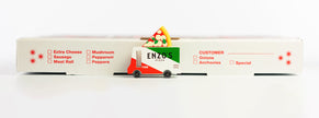 Houten pizzawagen, Candycar, in gebruik