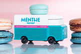 Houten speelgoedbusje, Candycar, in gebruik